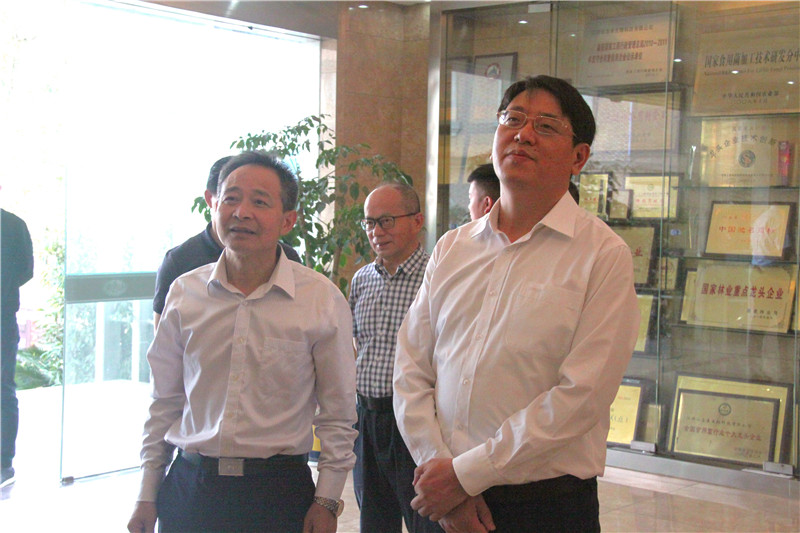 中國靈芝十大品牌|仙客來靈芝|仙客來靈芝破壁孢子粉|仙客來孢子油|仙客來靈芝飲片|仙客來破壁孢子粉|仙客來靈芝中藥飲片|馳名商標(biāo)|sinishell.cn| 中國靈芝十大品牌|仙客來靈芝|仙客來靈芝破壁孢子粉|仙客來孢子油|仙客來靈芝飲片|仙客來破壁孢子粉|仙客來靈芝中藥飲片|馳名商標(biāo)|sinishell.cn|