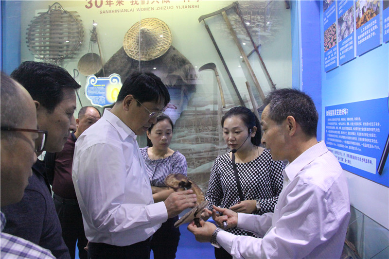 中國靈芝十大品牌|仙客來靈芝|仙客來靈芝破壁孢子粉|仙客來孢子油|仙客來靈芝飲片|仙客來破壁孢子粉|仙客來靈芝中藥飲片|馳名商標(biāo)|sinishell.cn| 中國靈芝十大品牌|仙客來靈芝|仙客來靈芝破壁孢子粉|仙客來孢子油|仙客來靈芝飲片|仙客來破壁孢子粉|仙客來靈芝中藥飲片|馳名商標(biāo)|sinishell.cn|