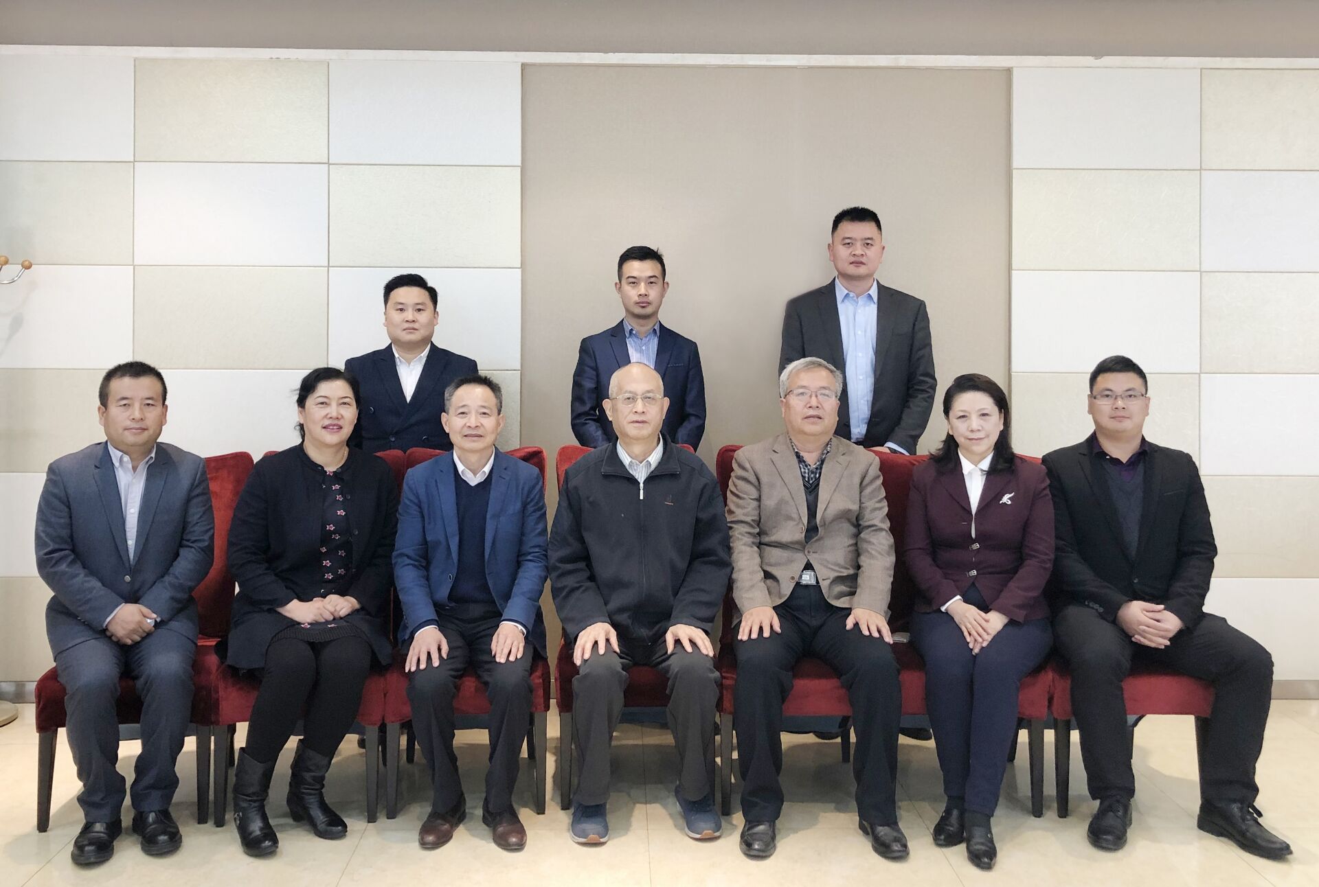 1574662253752643.jpg 78AB080A5C3975E4D5866F3DA6BF68D1.jpg