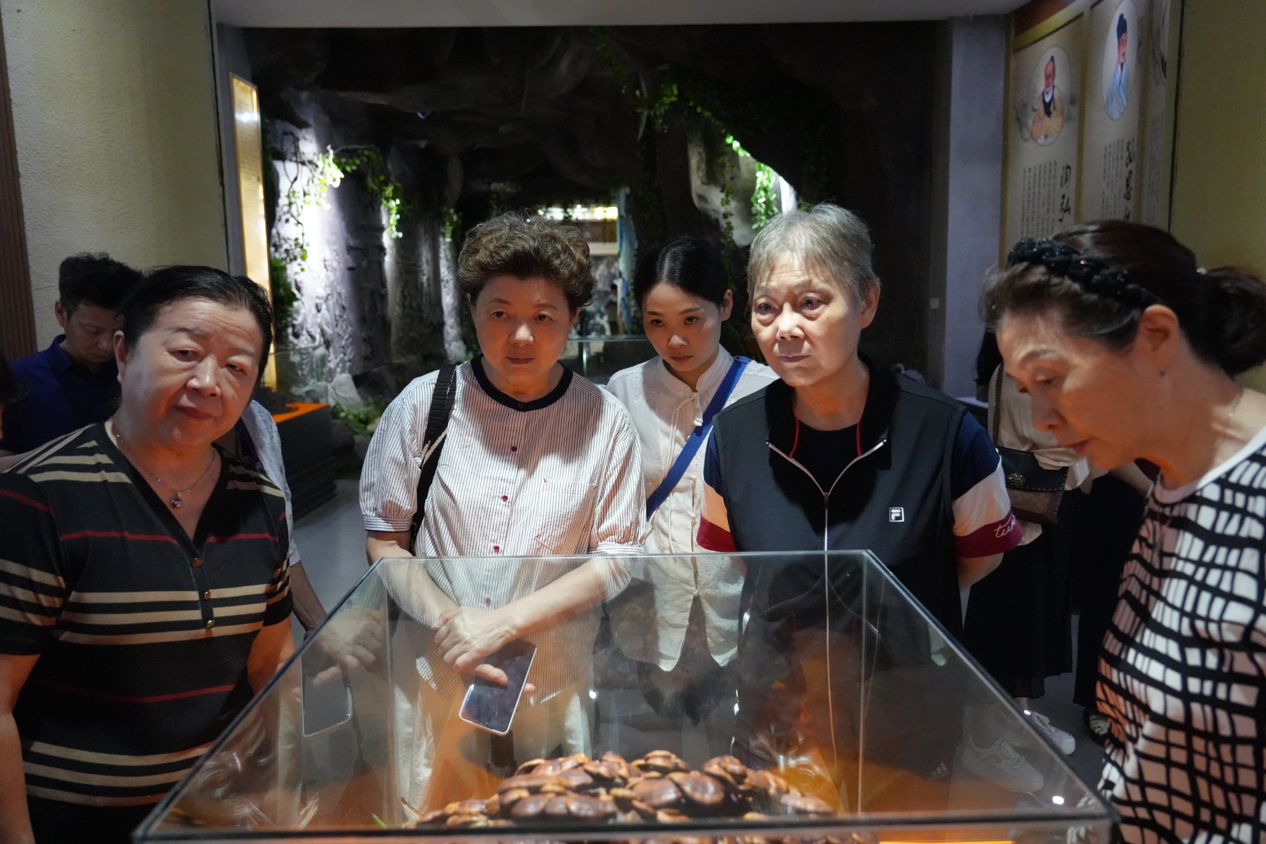 杭州亞運會官方靈芝產(chǎn)品供應(yīng)商|杭州亞運會官方供應(yīng)商|中國靈芝十大品牌|仙客來靈芝|仙客來靈芝破壁孢子粉|仙客來孢子油|仙客來靈芝飲片|仙客來破壁孢子粉|靈芝孢子油|孢子粉|靈芝破壁孢子粉|靈芝|中華老字號 杭州亞運會官方靈芝產(chǎn)品供應(yīng)商|杭州亞運會官方供應(yīng)商|中國靈芝十大品牌|仙客來靈芝|仙客來靈芝破壁孢子粉|仙客來孢子油|仙客來靈芝飲片|仙客來破壁孢子粉|靈芝孢子油|孢子粉|靈芝破壁孢子粉|靈芝|中華老字號