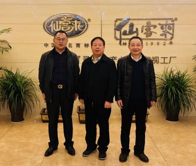 全國(guó)模范教師、國(guó)防科技大學(xué)潘存云教授一行到訪仙客來(lái)公司